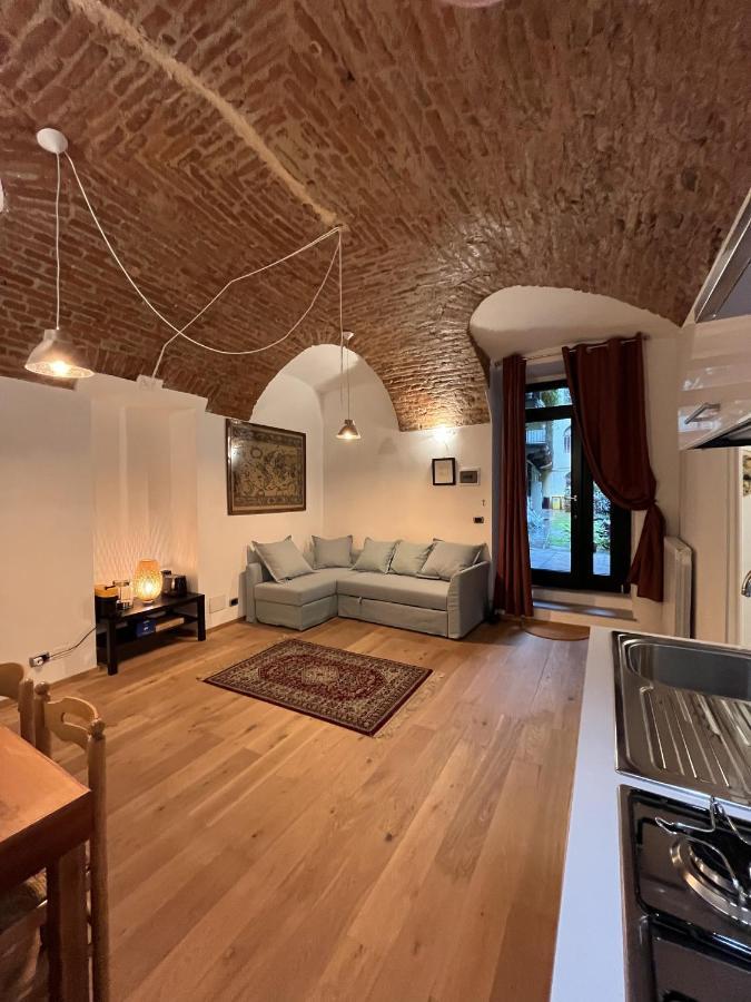 Suite The Brick - Host By Traveller'S Nest Torino Kültér fotó